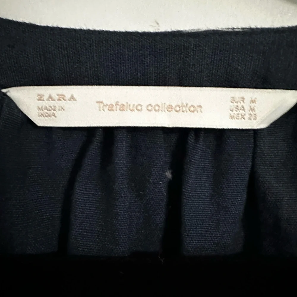 Zara Embroidered Dress.  Navy with real embroidery.  Excellent Condition - Picture 7 of 7